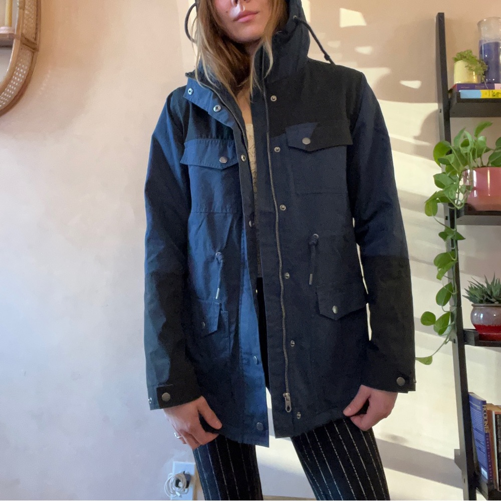 Volcom rain jacket